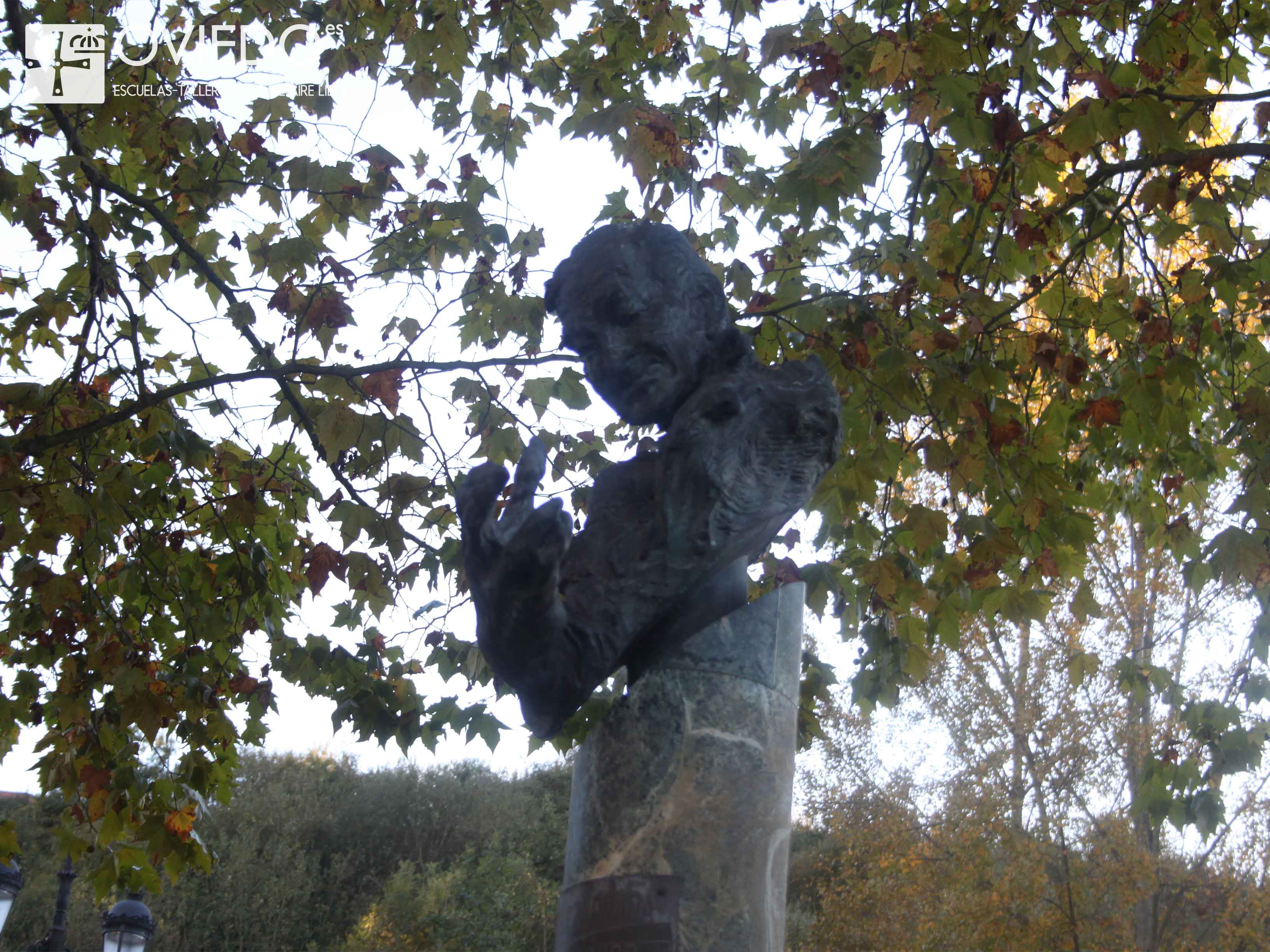 Escultura Ricardo Vázquez Prada